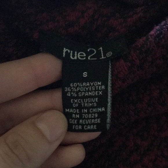 Strapless Turtleneck/Cowl - Picture 3 of 4